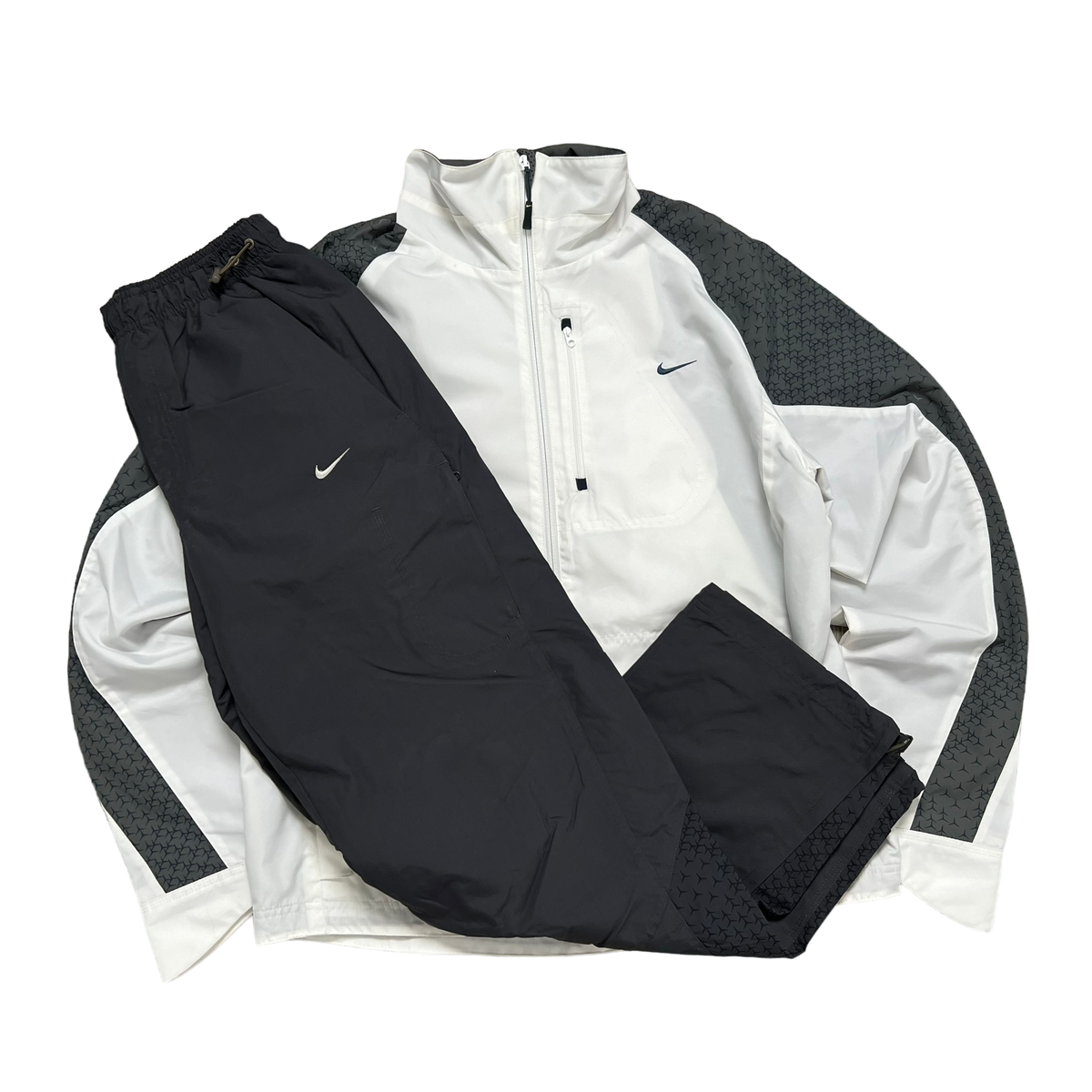 Nike Tracksuit (M) KikiVintage