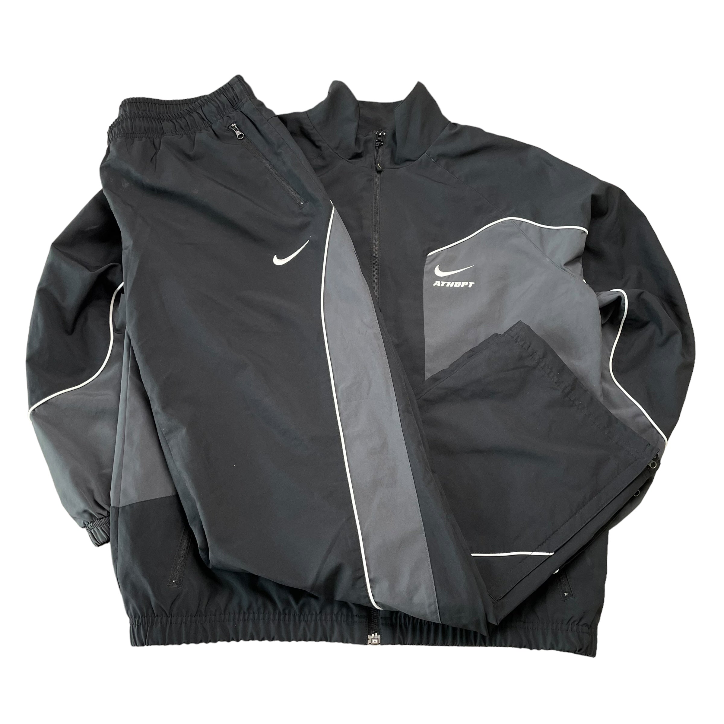 Nike Tracksuit - M