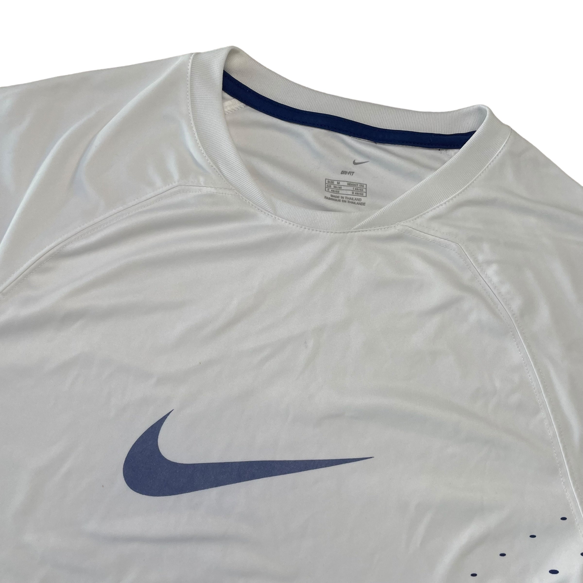 Nike Shirt - M
