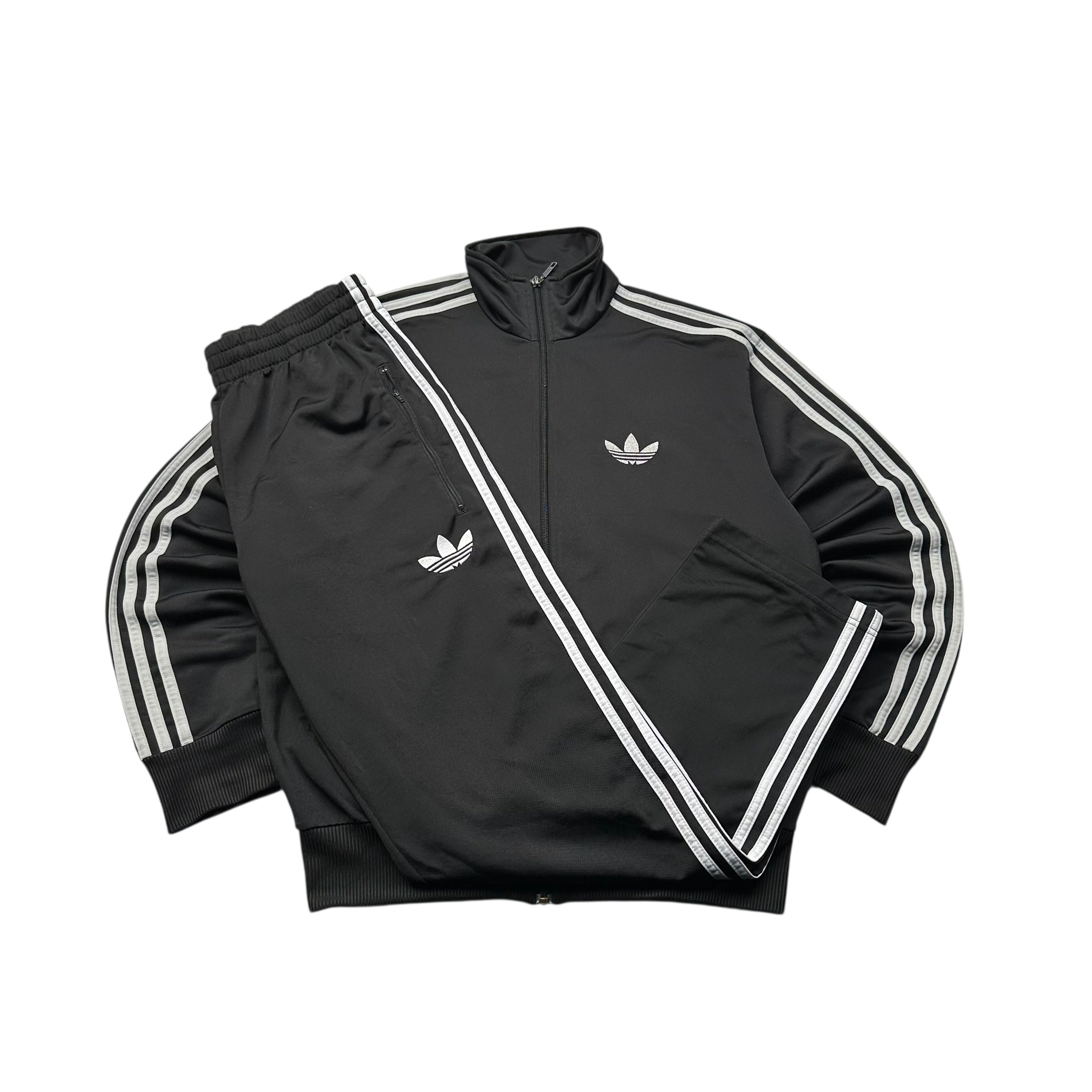 Adidas Tracksuit (M)