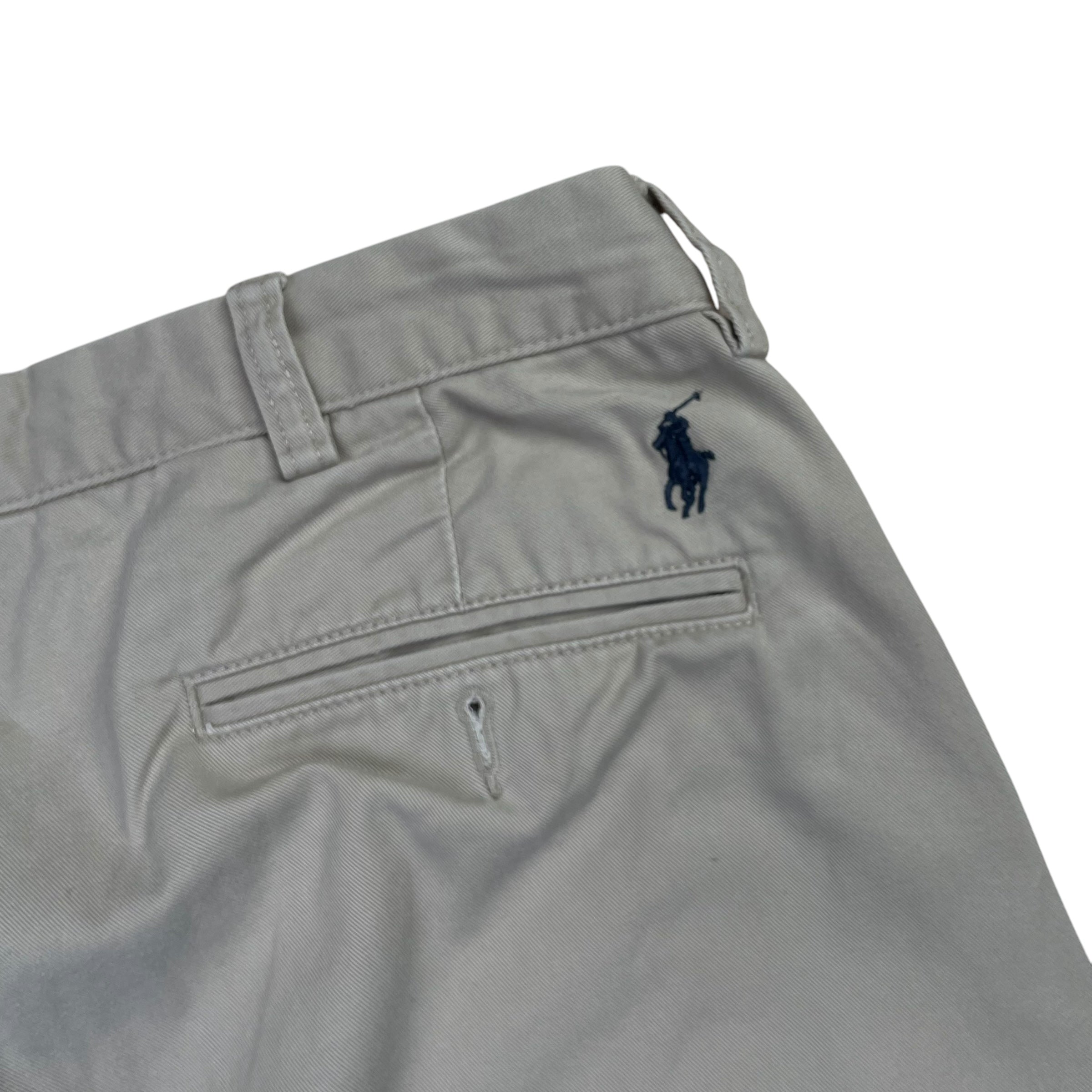 Ralph Lauren Chino (L)