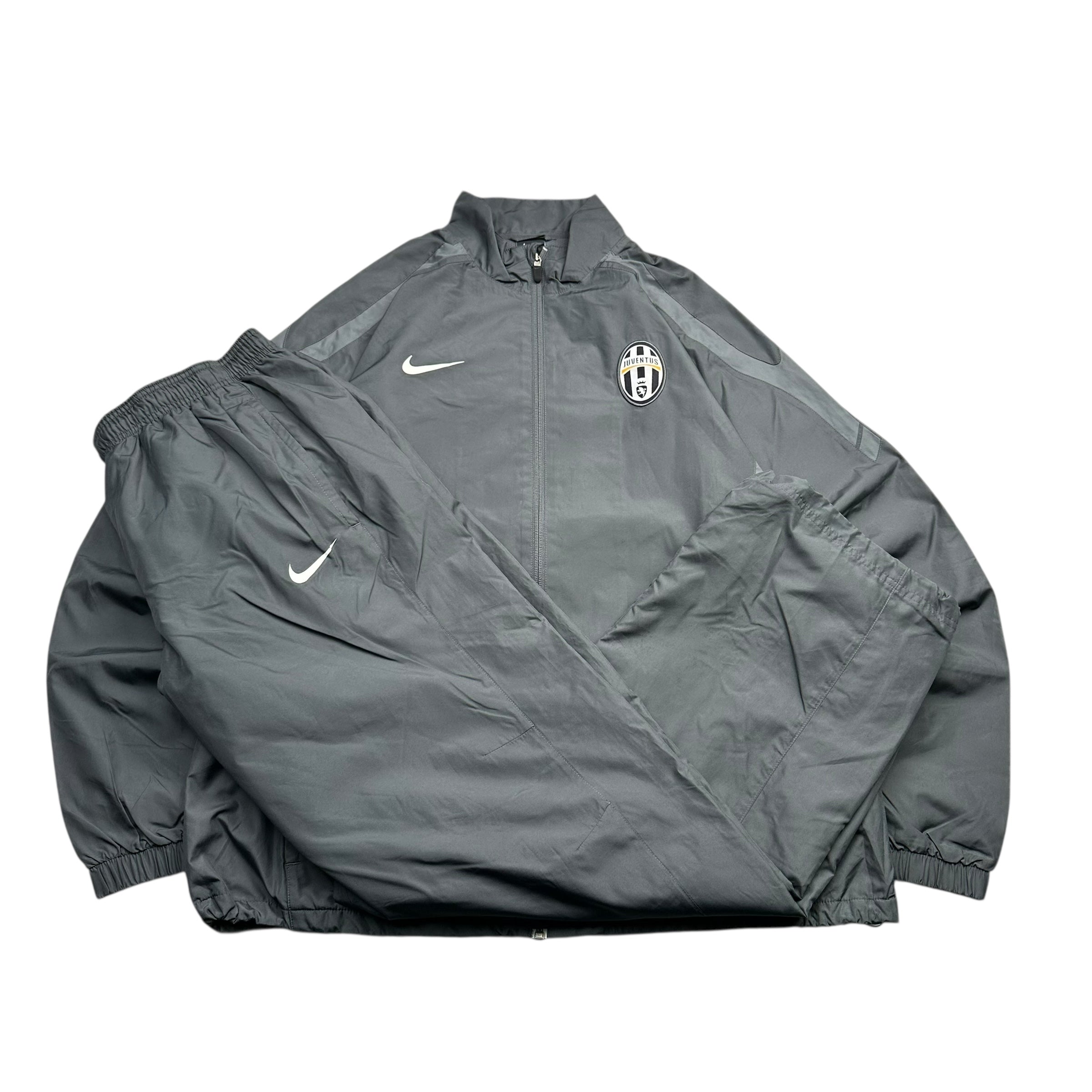 Nike Juventus Tracksuit (L)