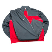 Nike Tracksuit (XXL)