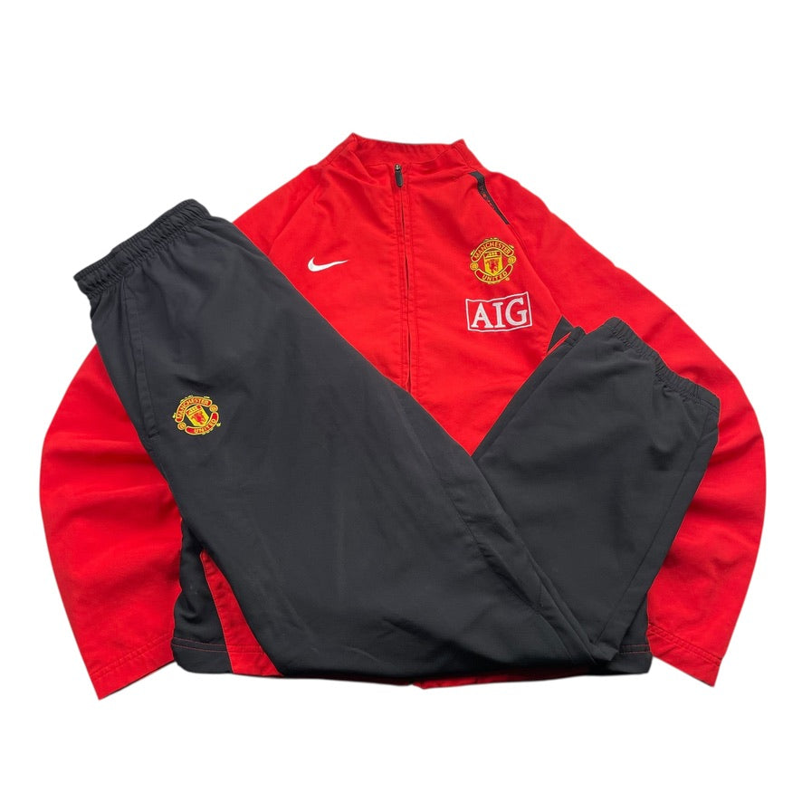 Nike Man Udt. Tracksuit (S)