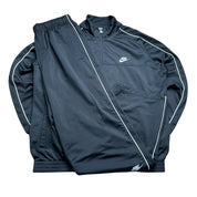 Nike Tracksuit (L)