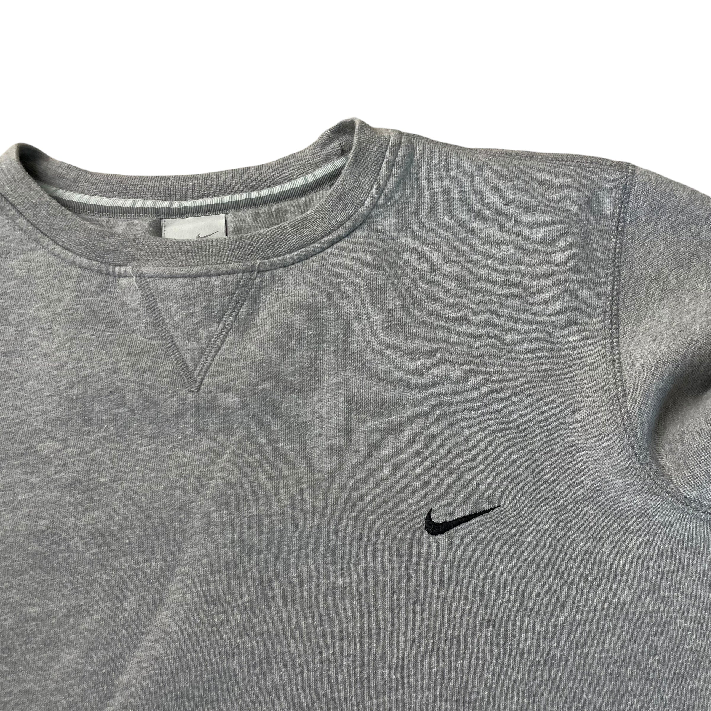 Nike Pullover - M