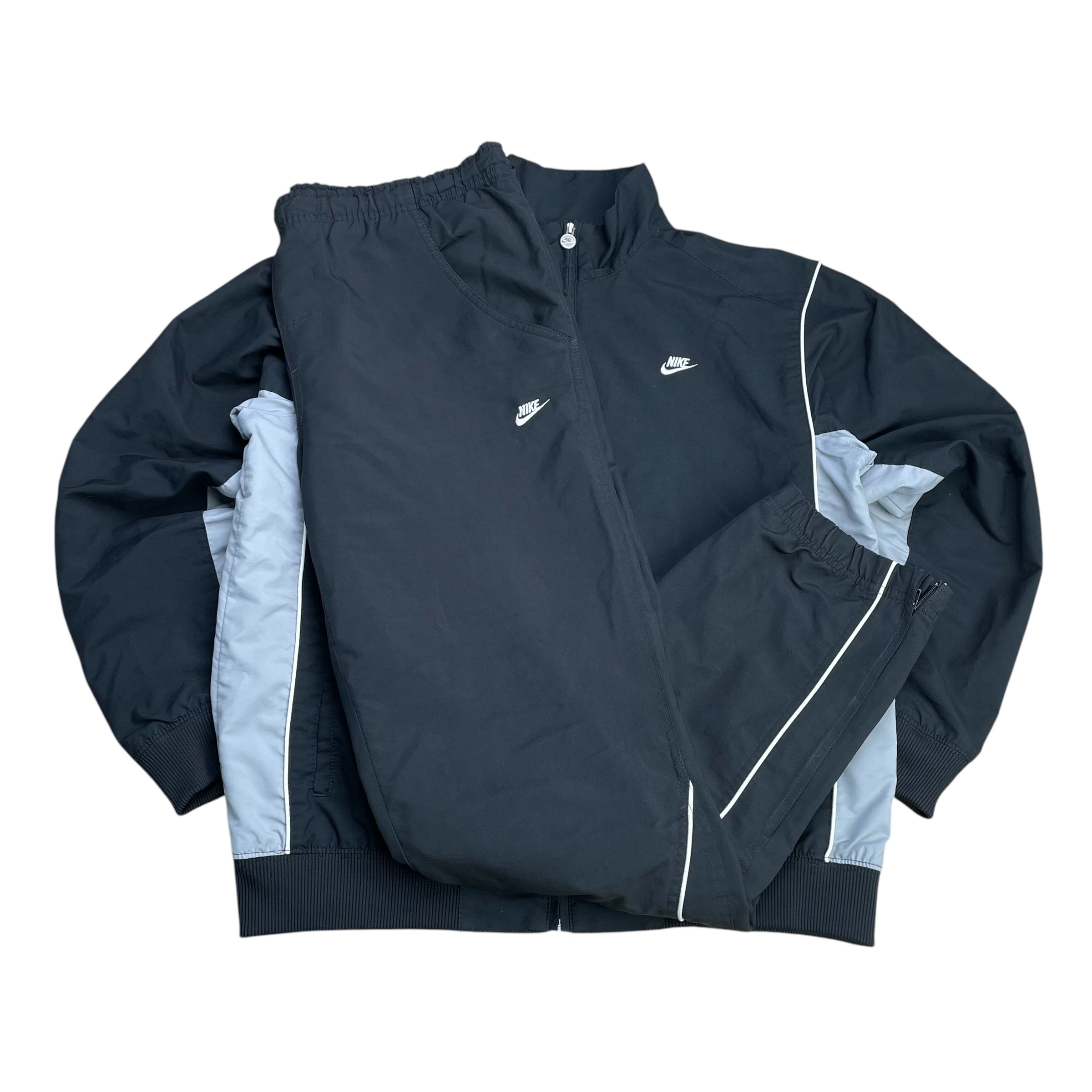 Nike Tracksuit (M)