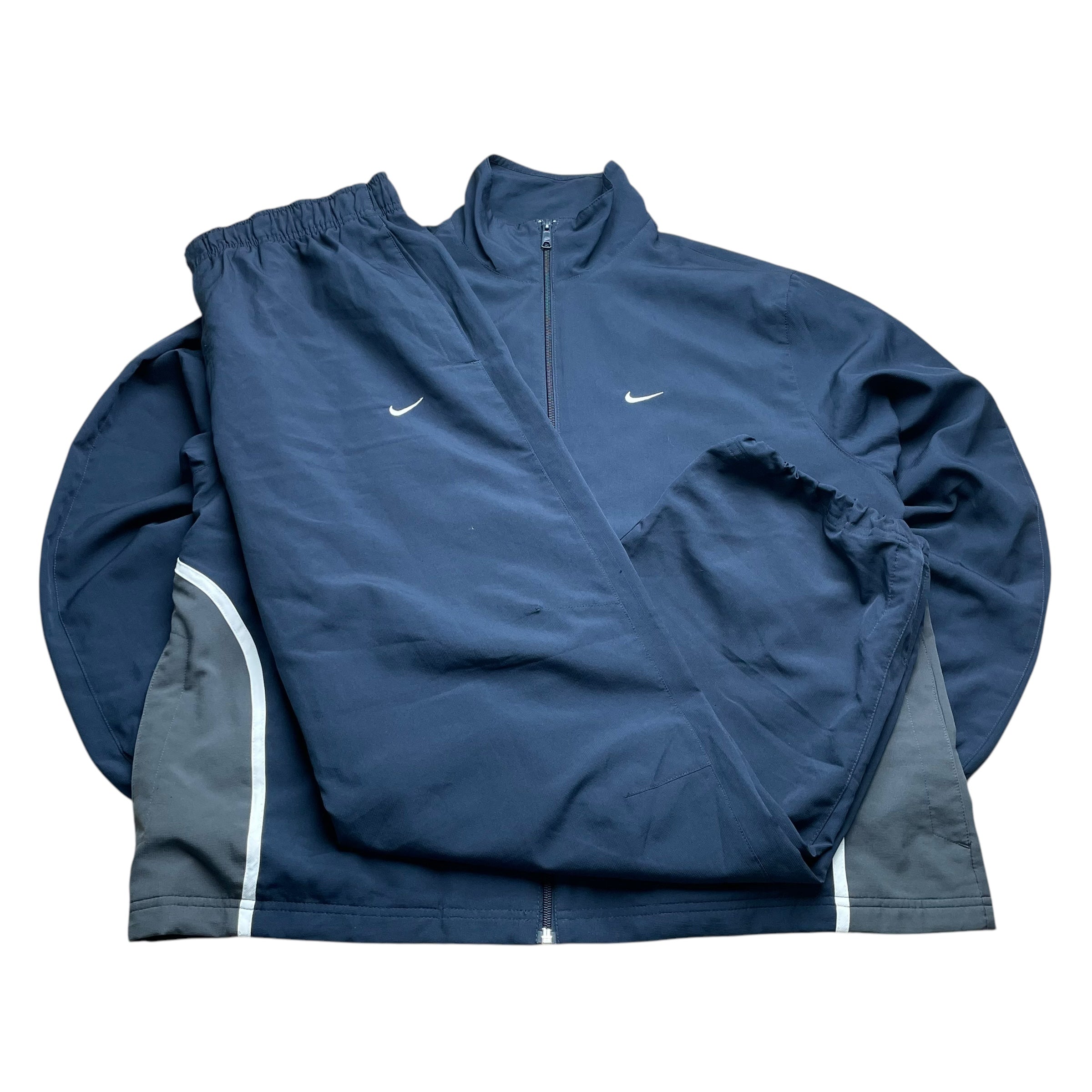 Nike Tracksuit (L)