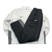 Nike Tracksuit (M)