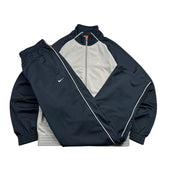 Nike Tracksuit (S)