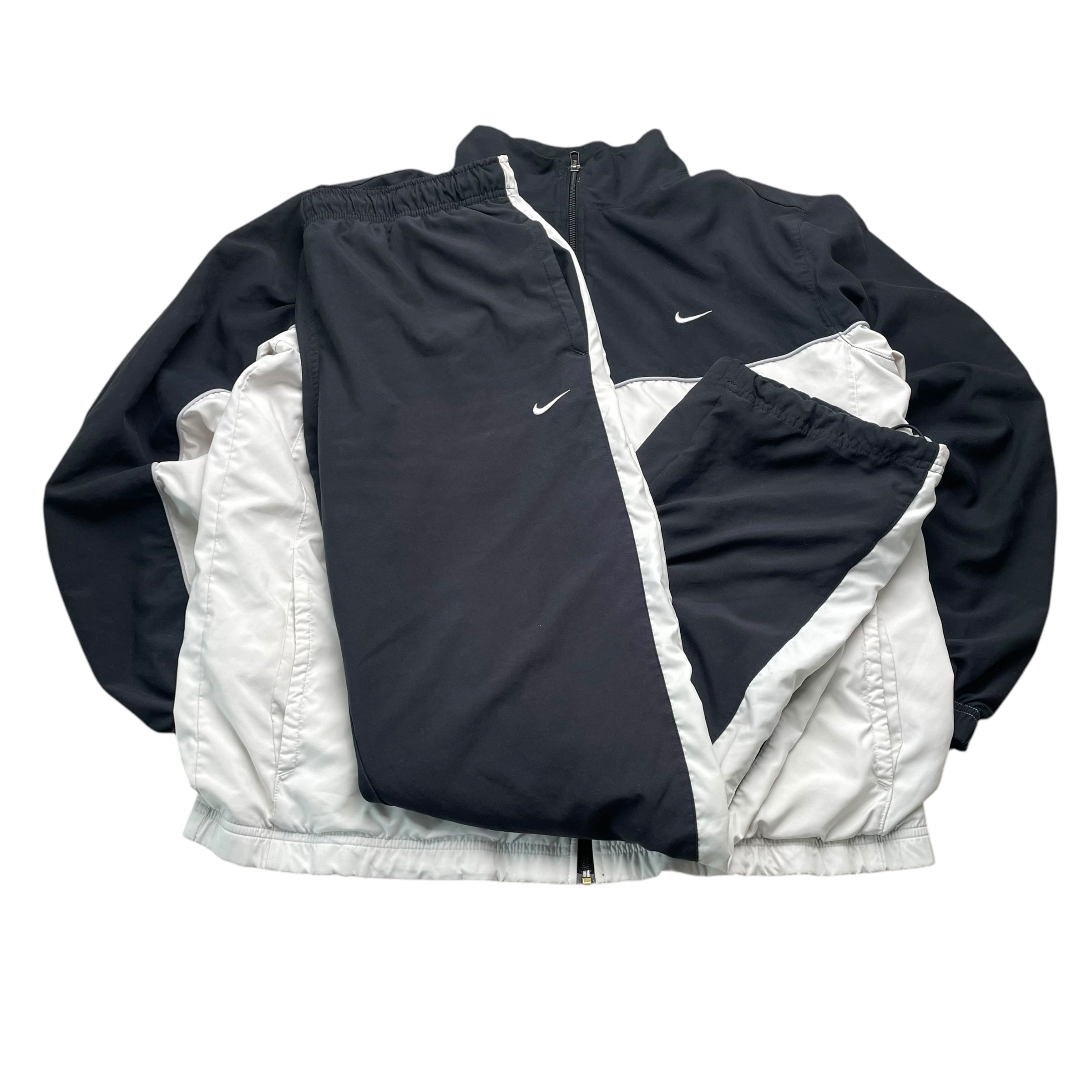 Nike Tracksuit (XL)