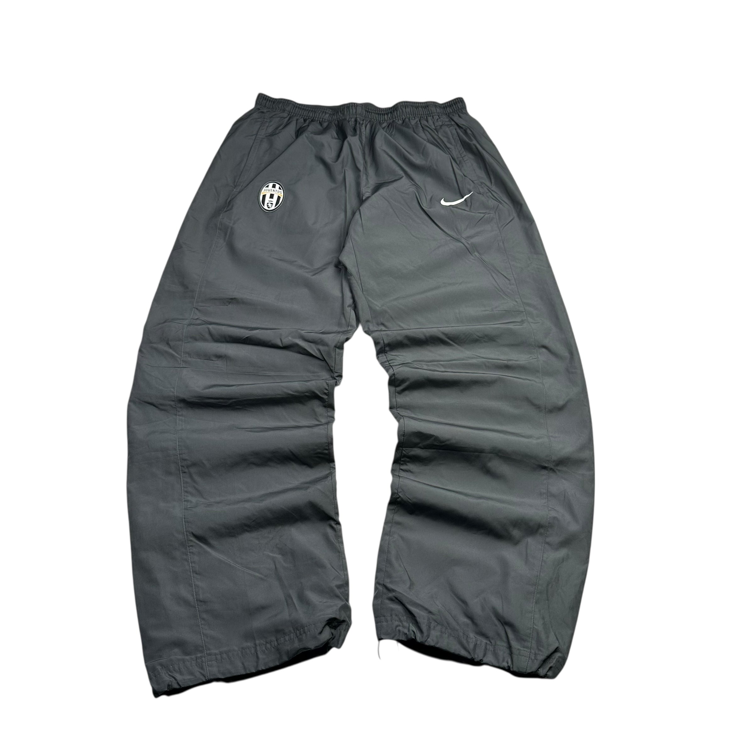 Nike Juventus Tracksuit (L)