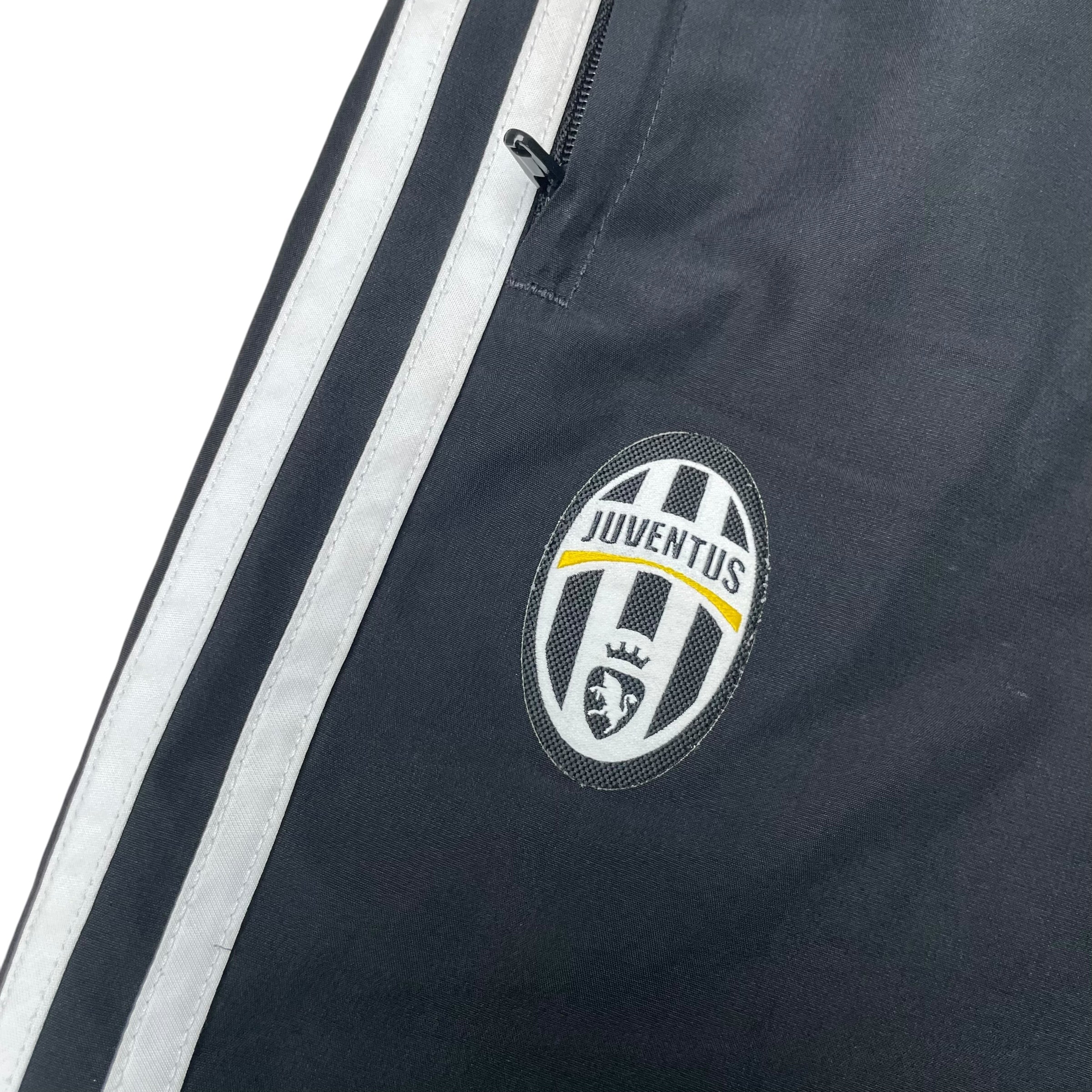 Adidas Juventus Tracksuit (XS)