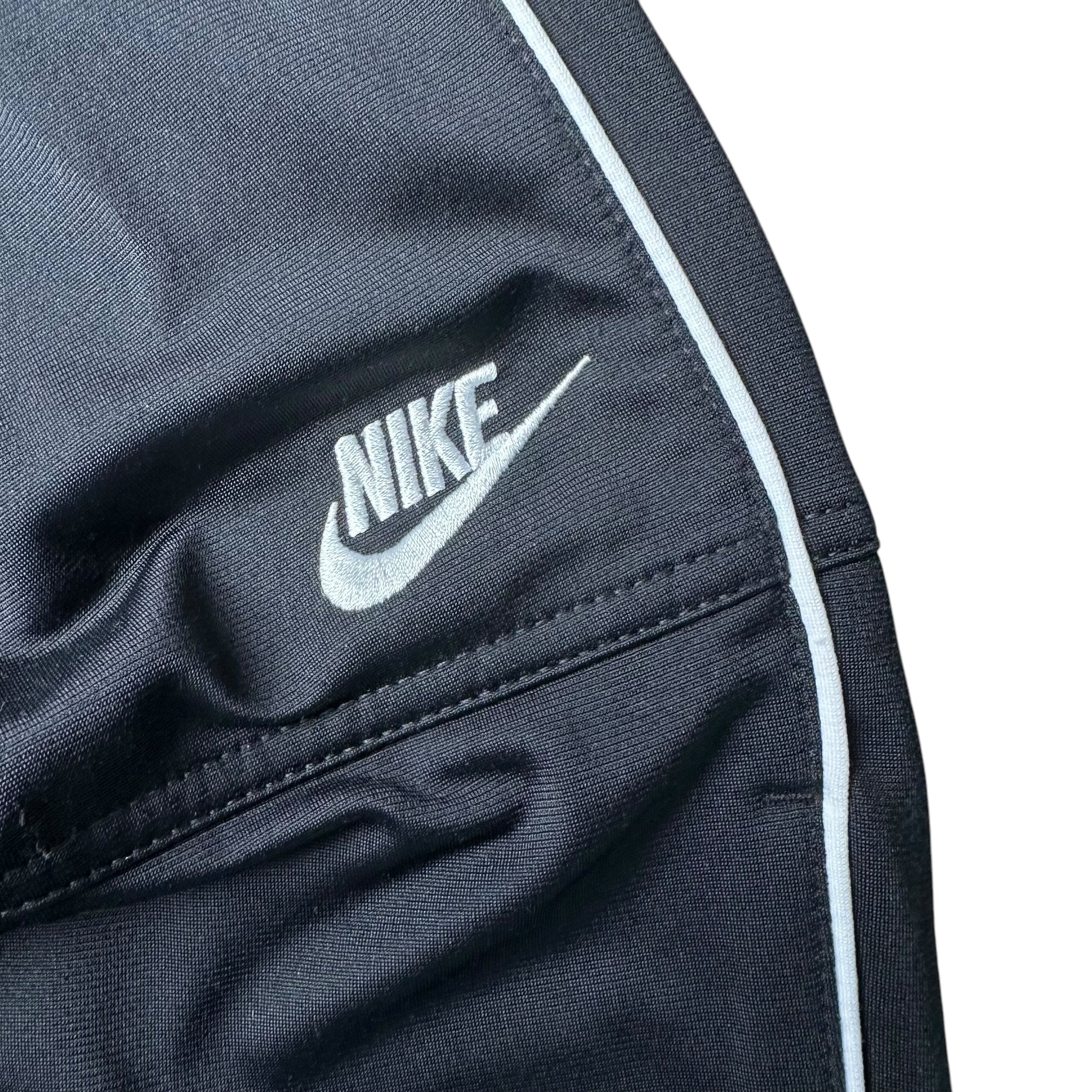 Nike Tracksuit (L)