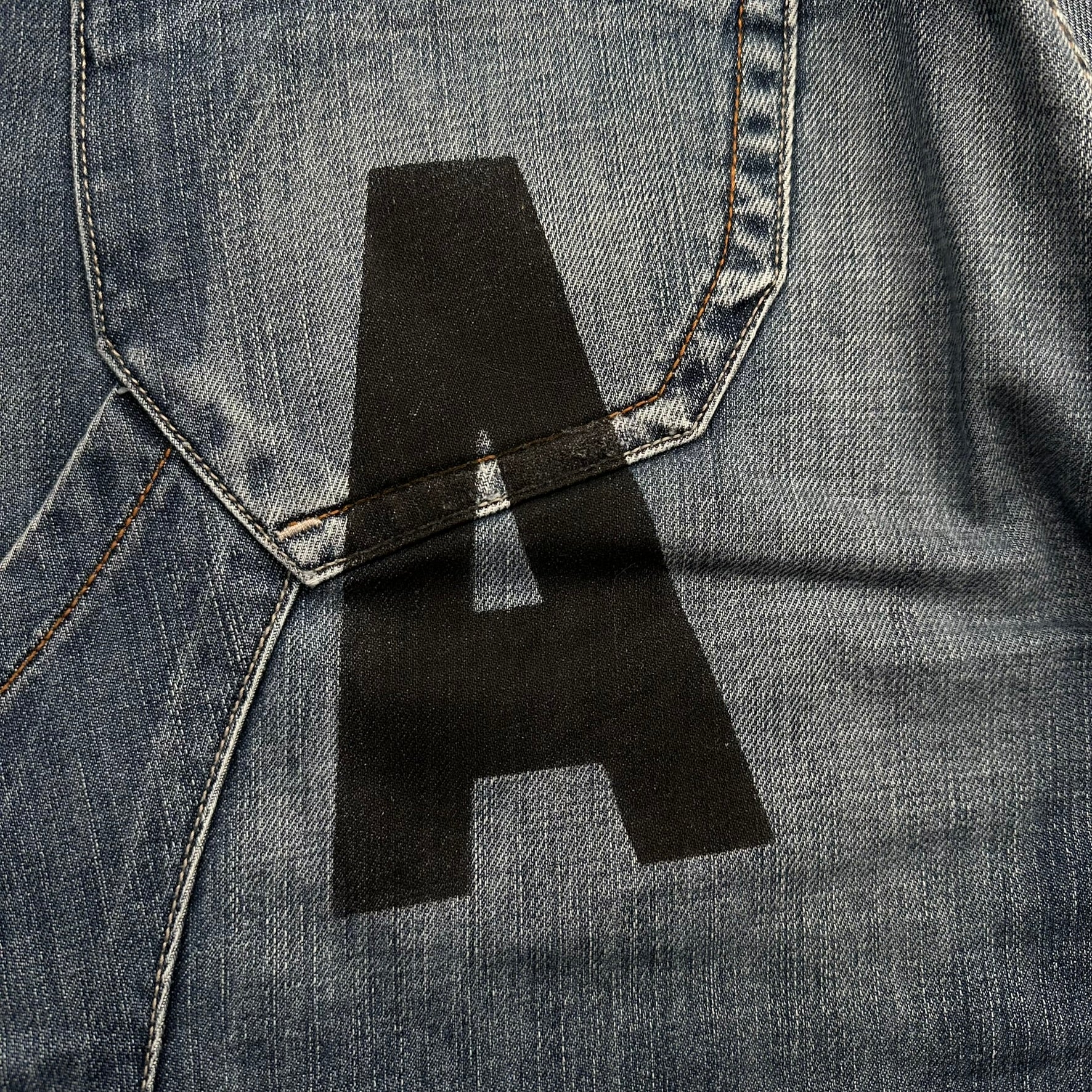 Armani Jeans (M)