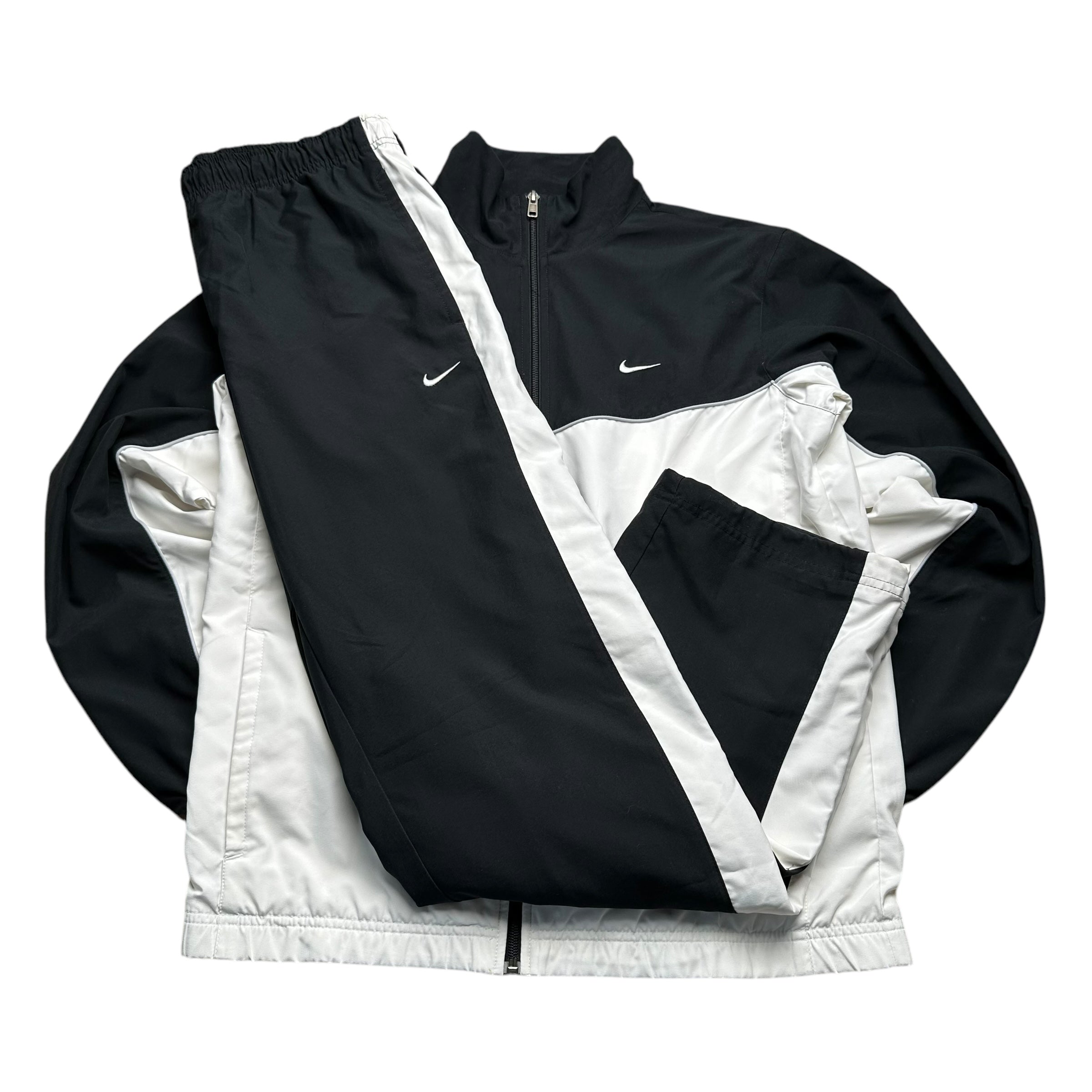 Nike Tracksuit (M)